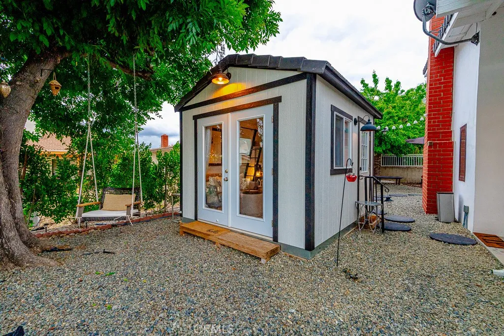 30511 Greenbrook Place, Canyon Lake, California 92587 home-pic-36